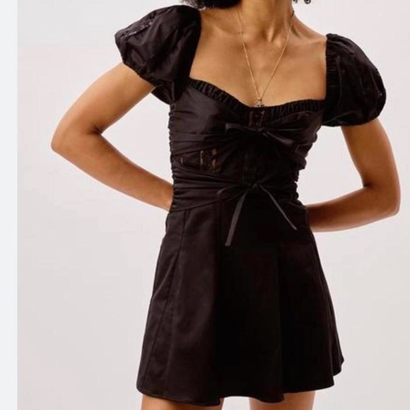 Dresses & Skirts - For love and lemons NWT size L dress! With black bows!